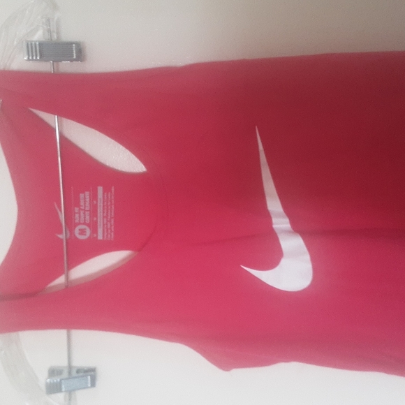 Nwot Nike Hot Pink Racer Back Tank Sz M - Picture 2 of 6